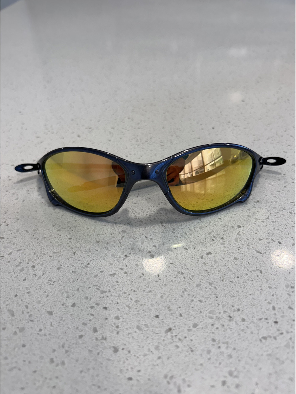 Grey Sports Sunglasses with yellow lens
